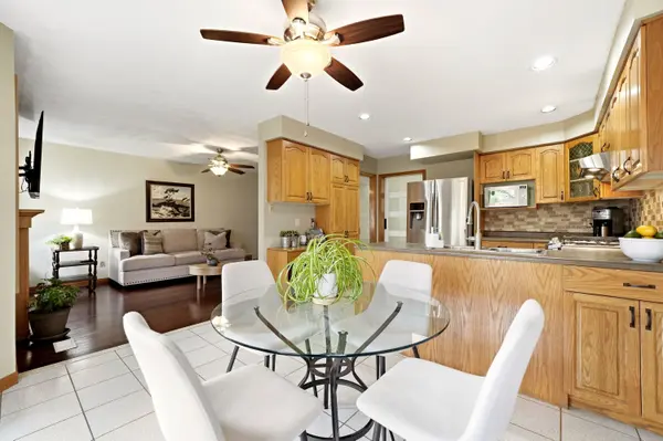 44 Blackfriar LN, Brantford, ON N3R 7L3
