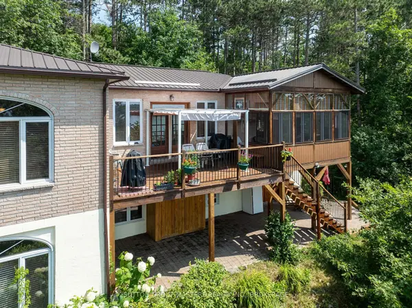 715 North Shore RD, Rideau Lakes, ON K0G 1X0