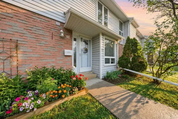 32 Mowat BLVD #41, Kitchener, ON N2E 1X4