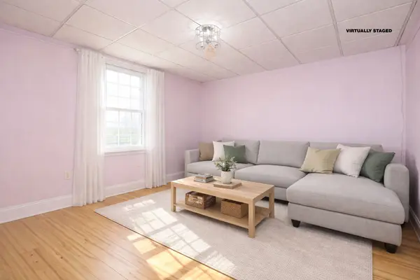 224 Broadway AVE, Hamilton, ON L8S 2W6
