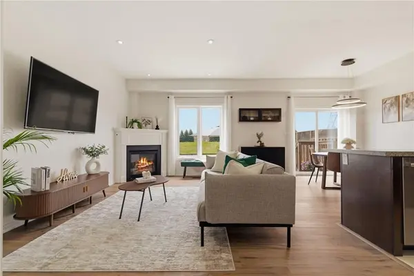 73 Medici LN #5, Hamilton, ON L9B 0H3