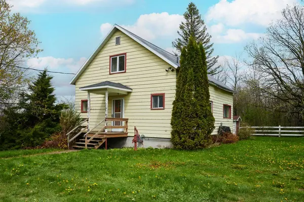 1270 County 34 RD, North Glengarry, ON K0B 1E0