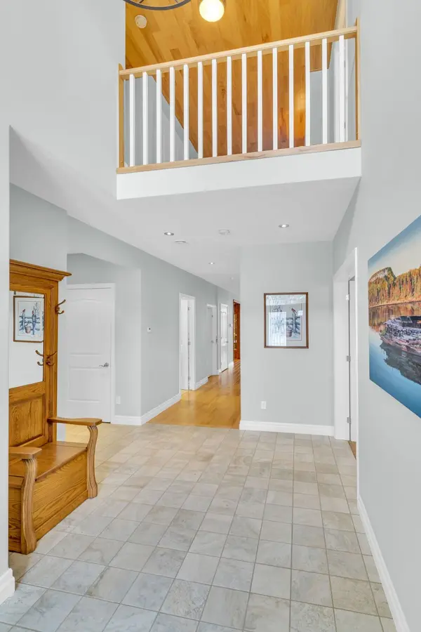 82 BELL DR, Huron-kinloss, ON N2Z 0B3