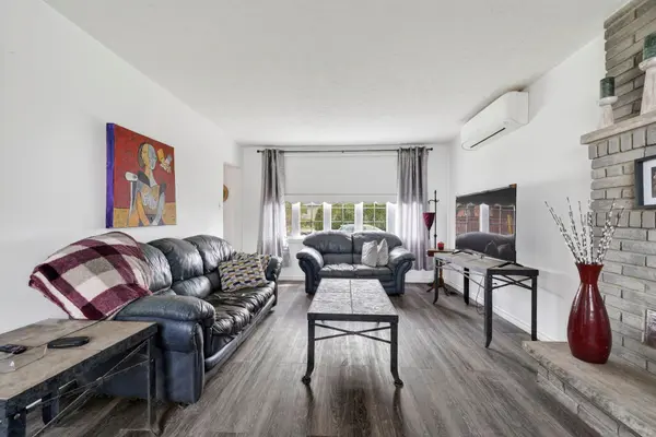 1824 Elgin ST, Cornwall, ON K6J 5C1