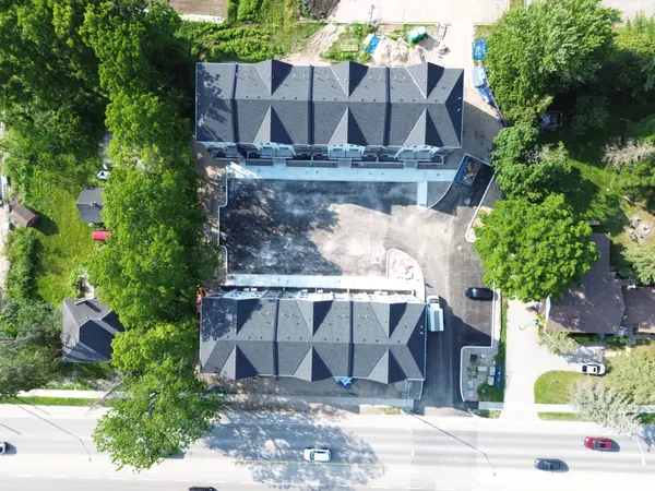 1208 Fanshawe Park RD E #9, London North, ON N5X 3Z8