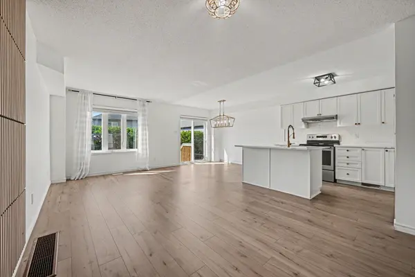 218 Rolling Meadow CRES, Orleans - Convent Glen And Area, ON K1W 0B1