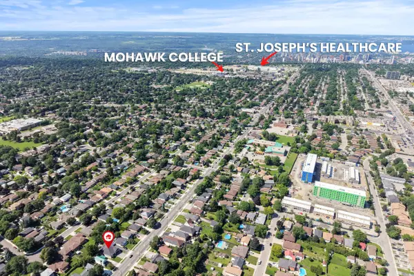 646 West 5th ST, Hamilton, ON L9C 3R2