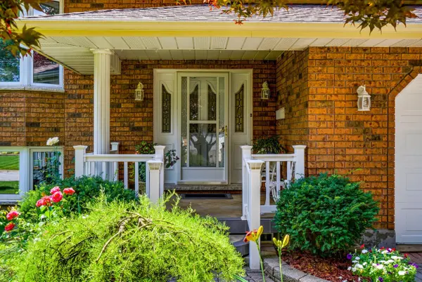 12 Fern Gate, Pelham, ON L0S 1E4