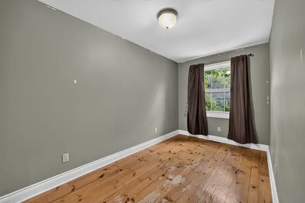 96 William ST, Kingston, ON K7L 2C5