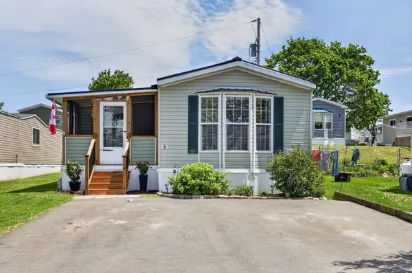 9 Poplar DR, Otonabee-south Monaghan, ON K0L 2G0
