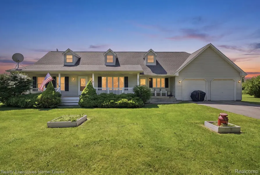 959 Braidwood RD, Riley Township, MI 48041