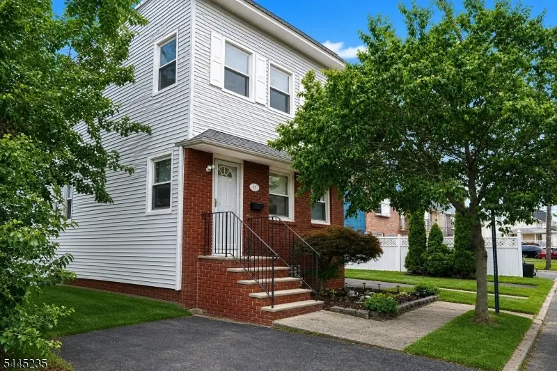 21 Main, Linden City, NJ 07036