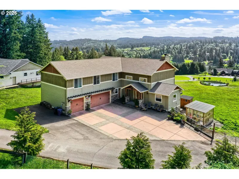 17220 S RADFORDS VIEW LN, Oregon City, OR 97045