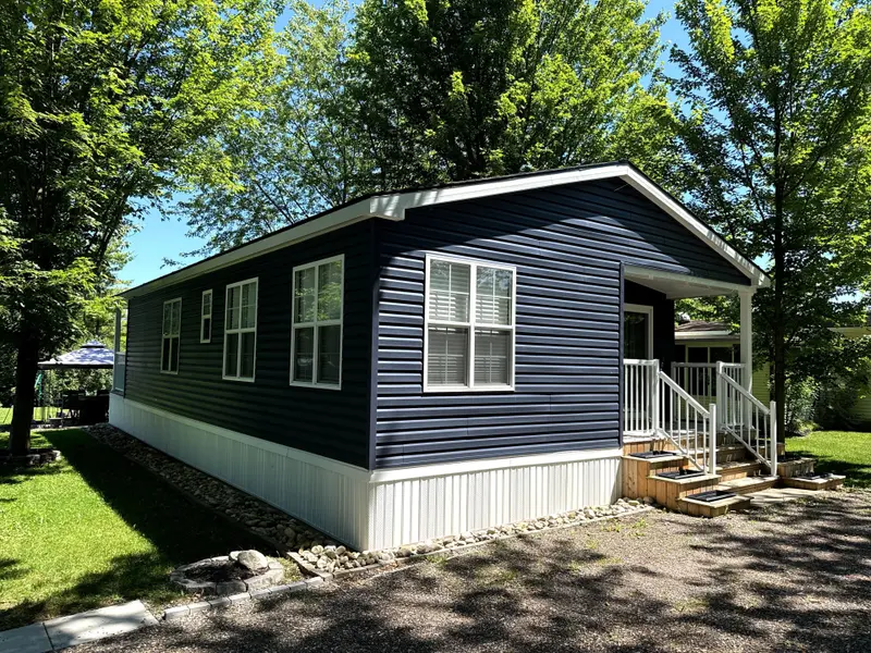 13 Southline AVE #A51, Huron-kinloss, ON N2Z 2X5