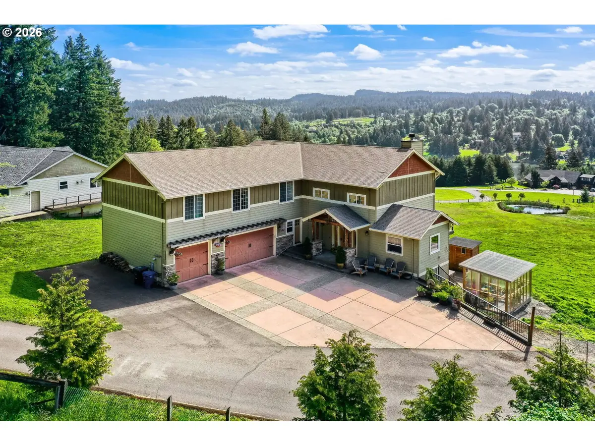 17220 S RADFORDS VIEW LN, Oregon City, OR 97045
