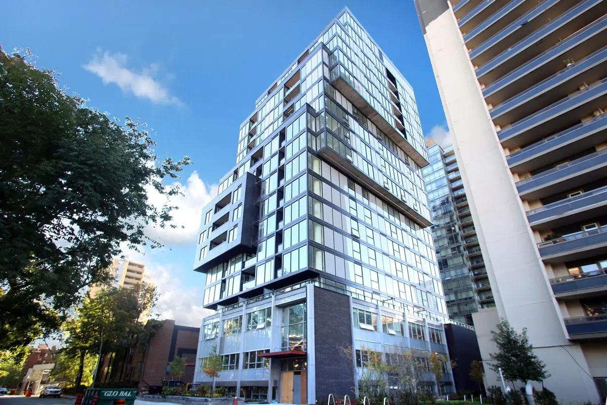 17 Dundonald ST #309, Toronto C08, ON M4Y 1K3