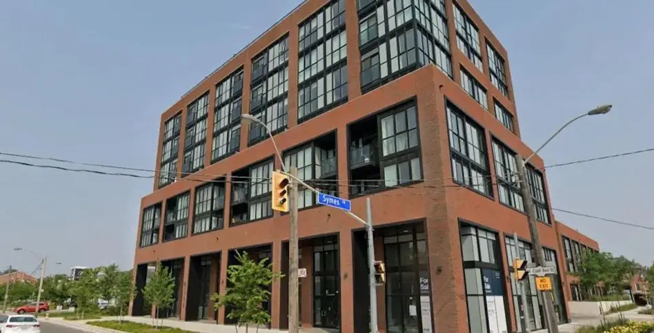 2300 St. Clair AVE W #710, Toronto W02, ON M6N 0B3
