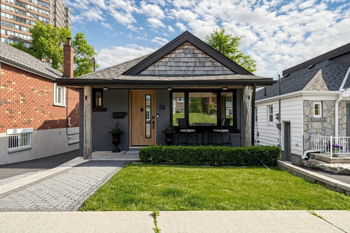 59 Lonborough AVE, Toronto W04, ON M6M 1X2