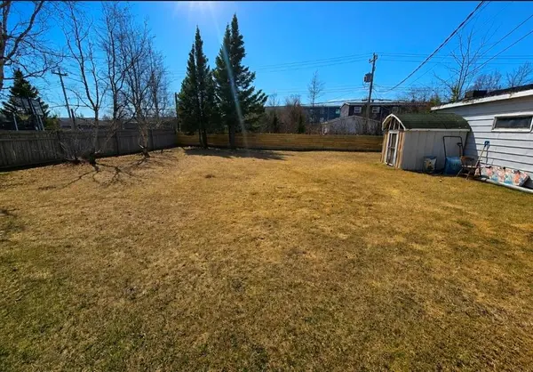 32 Guy Street, Wabush, NL A0R1B0