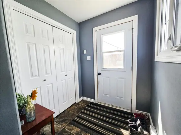 32 Guy Street, Wabush, NL A0R1B0