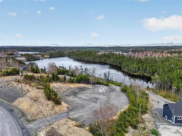 117-121 Sunset Boulevard, Whitbourne, NL A0B3K0