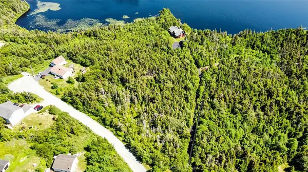 8 Copperhead Road, Portugal Cove - St. Phillips, NL A1M2V3