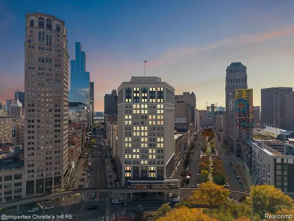 1 Park Avenue #1211, Detroit, MI 48226