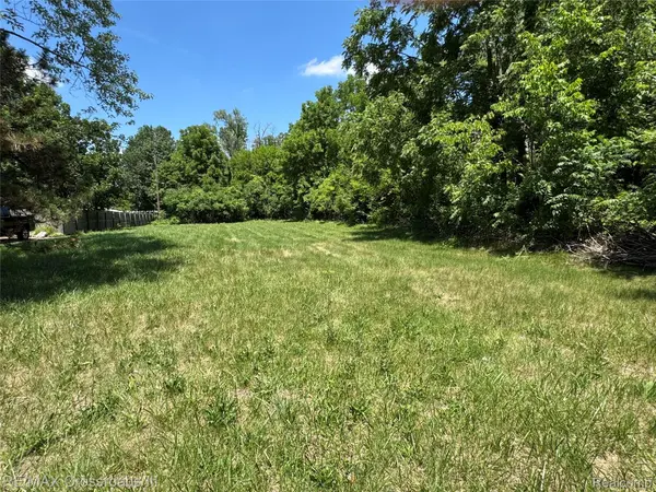 739 Savage RD, Van Buren Charter Township, MI 48111