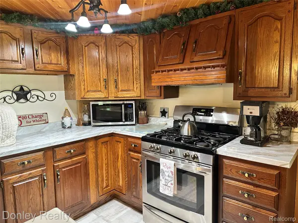 25 Bulgrien RD, Moore Township, MI 48472
