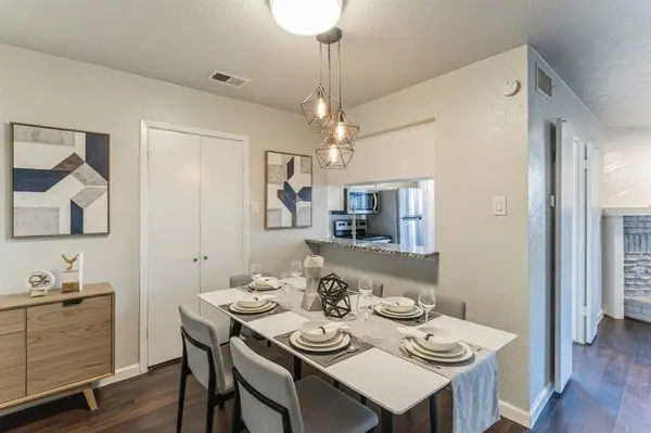 875 Dublin Drive #B, Richardson, TX 75080