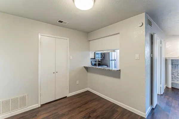 875 Dublin Drive #B, Richardson, TX 75080