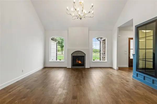 8132 Wyldewood Circle, Fort Worth, TX 76126