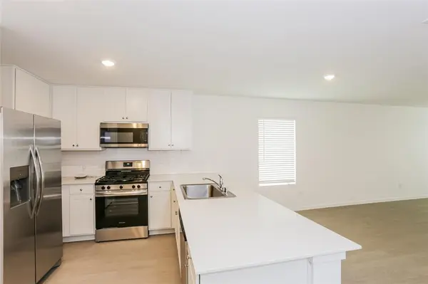 1316 Amapola Drive, Haslet, TX 76052