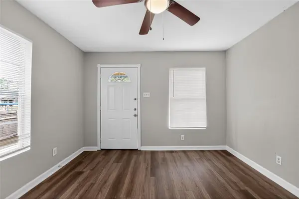 8914 Cardella Avenue, Dallas, TX 75217