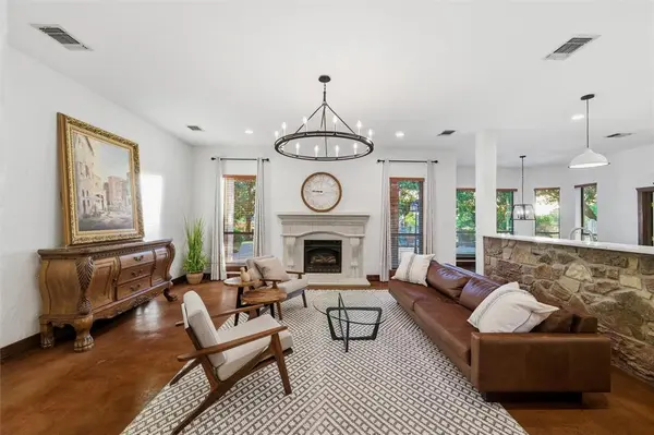 5079 April Lane, Waxahachie, TX 75165