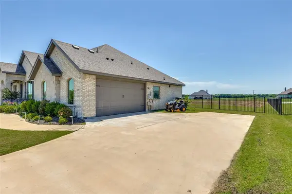 9240 Dove Hollow Road, New Fairview, TX 76247