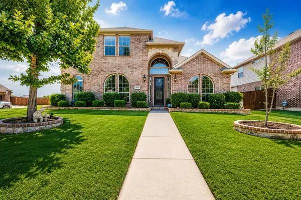 2919 Sendero, Grand Prairie, TX 75054