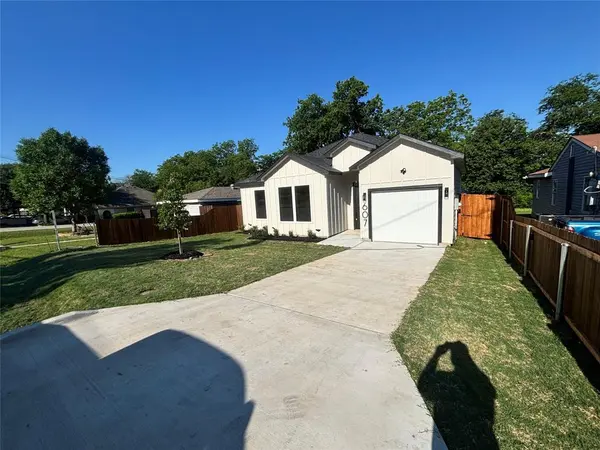 607 Neomi Avenue, Dallas, TX 75217
