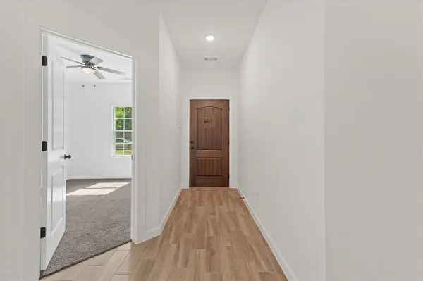 203 Kalura Way, Tool, TX 75143