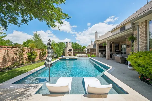 8312 Victoria Lane, Lantana, TX 76226