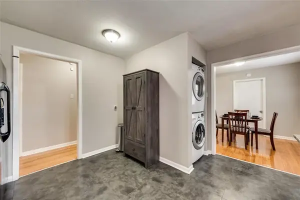 2209 Costa Mesa Drive, Dallas, TX 75228
