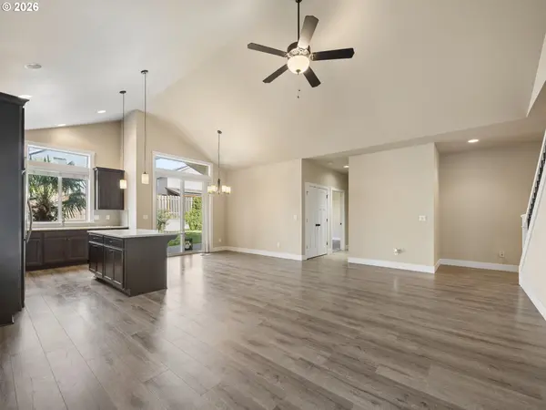 116 NE OAK VIEW LN, Estacada, OR 97023