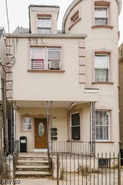 309 Summer Ave, Newark City, NJ 07104