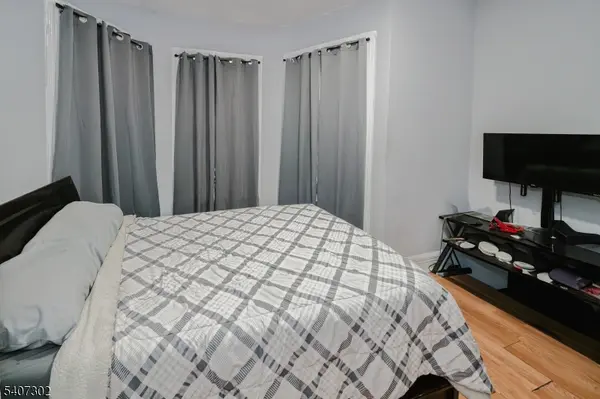 309 Summer Ave, Newark City, NJ 07104
