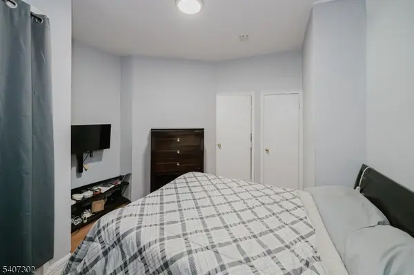 309 Summer Ave, Newark City, NJ 07104