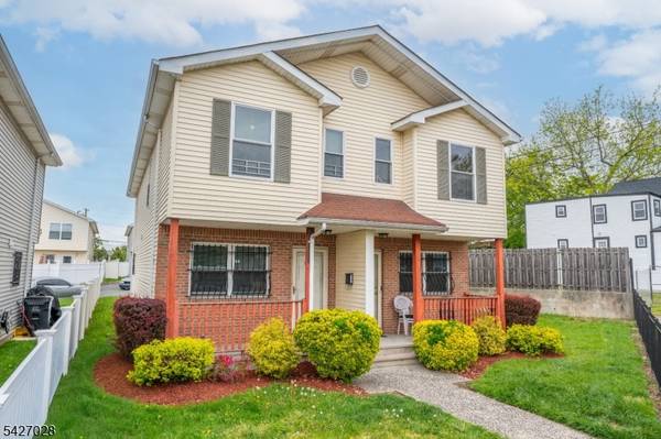 447 S 9Th St, Newark City, NJ 07103