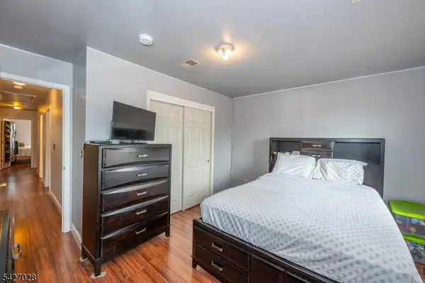 447 S 9Th St, Newark City, NJ 07103