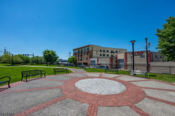 15-19 Tichenor Ln #406, Newark City, NJ 07114