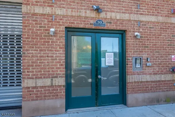 15-19 Tichenor Ln #406, Newark City, NJ 07114
