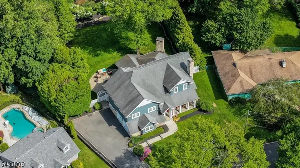 244 Pembrook Rd, Mountainside Boro, NJ 07092